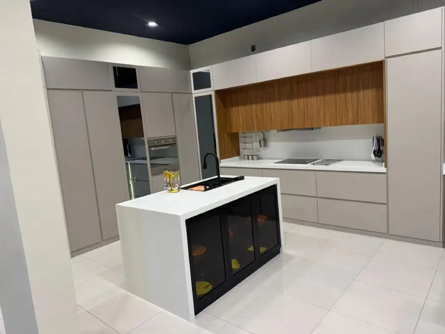 مطابخ الألمنيوم